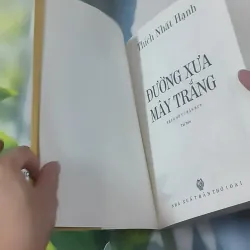 [MIỄN PHÍ BỌC SÁCH] Đường Xưa Mây Trắng - Thích Nhất Hạnh 1018911