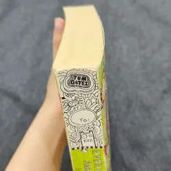 (Ngoại văn) Tom Gates - Book 3: Everything's Amazing (sort of) - by Liz Pichon 1036164