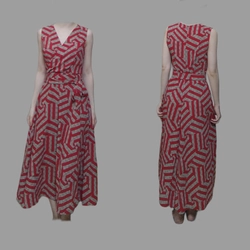 Đầm dài màu đỏ size M 485626