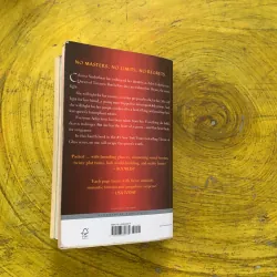 QUEEN OF SHADOWS- SARAH J. MAAS 937376