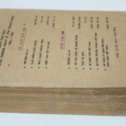 Trần Trụi Giữa Bầy Sói
-
Tác giả: Bruno Apitz  788804