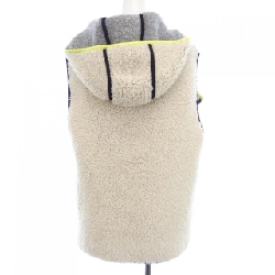 Louis Vuitton FOKC06R94 Áo gile 635227