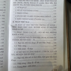 Sách khảo cứu văn hoá Hai dị bản lễ hội truyền thống 447933