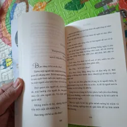 Sẽ Có Người Hạnh Phúc Đúng Lúc Một Người Đau 1000071