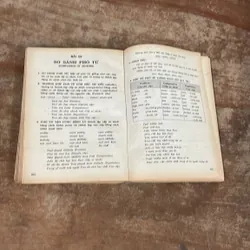 VĂN PHẠM TIẾNG ANH HIỆN ĐẠI- NGUYỄN XUÂN CHINH 675081