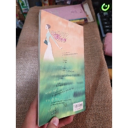 Đi qua ngày cỏ rối 2005 mới 80%(Sách văn học) HLSC2404 1028529