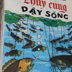 Thủy cung dậy sóng 