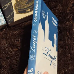 Tuyết - Orhan Pamuk 995152