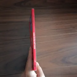 Cánh buồm đỏ thắm 933978