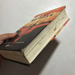 Hai số phận - Jeffrey Archer 760803