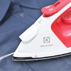 Bàn ủi hơi nước Electrolux Esi5113 59529