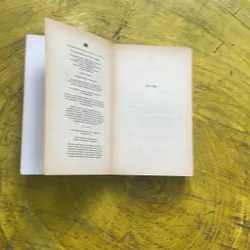 TOKYO STATION- MARTIN CRUZ SMITH 704273