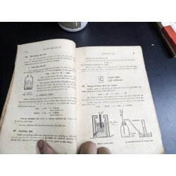 Hóa Học lớp Đệ Tứ Trung Học - Nguyễn Ngọc Huân & Đinh Văn Lô & Đỗ Đức Công 396023