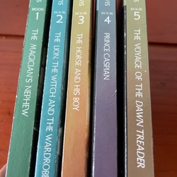 Bộ 5 quyển The chronicles of Narnia C.S. Lewis 539561
