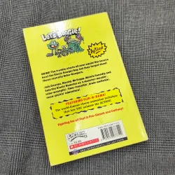 (Ngoại văn) Captain Underpants and the Big, Bad Battle of the Bionic Booger Boy (Part 2) 1035880