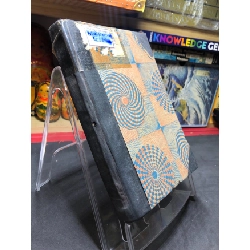 (TẶNG BOOKMARK) Nắng tháng mười 1965 mới 50% ố vàng nặng bìa cứng Chu Khiết Phu RBK0906 SÁCH VĂN HỌC