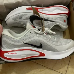 NIKE JOURNEY RUN size EU 45 781578