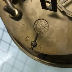 Đh để bàn mặt men chân quì 961030