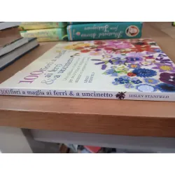 100 fiori a maglia ai ferri & a uncinetto - Lesley Stanfield 574730