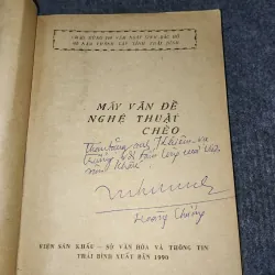 MẤY VẤN ĐỀ NGHỆ THUẬT CHÈO 992284