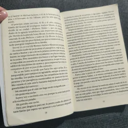 Romper El Círculo - Colleen Hoover (It ends with us - tiếng Tây Ban Nha) 1013691