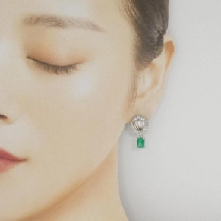 K18WG Bông tai Ngọc lục bảo 1.88CT - Hàng hiệu Chính hãng 868409