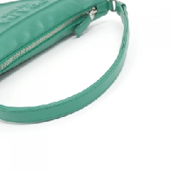 Túi đeo vai Prada 1NQ043 612704