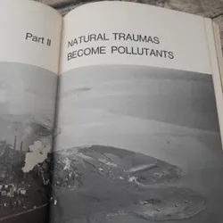 Sách ngoại văn Anh. ENVIRONMENT AND MAN. Dr Richard H. Wagner -State Colleg.  Oct 1970 733496