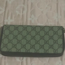 Ví cầm tay gucci 549110