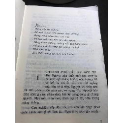 Hiến dâng mới 80% ố bẩn có dấu mộc và viết nhẹ 2000 Nguyễn Nguyên HPB0906 SÁCH VĂN HỌC 914555