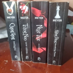 Bộ sách Twilight full 4 phần (Chạng vạng, Trăng non, Nhật thực, Hừng đông) 