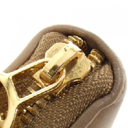 Ví Zippy Coussin Louis Vuitton M81511 623719