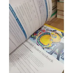 Pathways 2 - Laurie Blass, Mari Vargo 697381