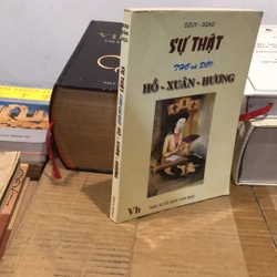 SỰ THẬT THƠ VÀ ĐỜI HỒ XUÂN HƯƠNG 522789