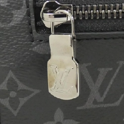 Túi xách vai Louis Vuitton Monogram Eclipse District PM M46255 611741