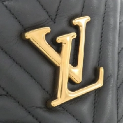 Túi đeo chéo Louis Vuitton New Wave M53750 613351