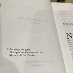 TẢN MẠN TRƯỚC ĐÈN, Tùy bút, bản bìa cứng có chữ ký tác giả Đỗ Chu (XB 2004) 674902