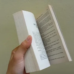 The invisible man, sâch ngoại văn tiếng Anh  573425
