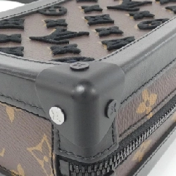 Túi xách mềm dọc Monogram Taffeta Louis Vuitton M45044 613500