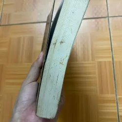 Kẻ nhắc tuồng 701086