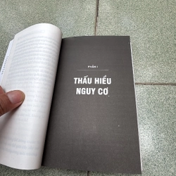 Sách quản trị thương hiệu trực tuyến. Bảo vệ hình ảnh doanh nghiệp trên mạng xã hội 450740