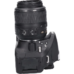 D5200 18-55mm F3.5-5.6 - Hàng hiệu Authentic 879589