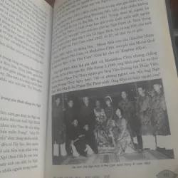 Nguyễn Đắc Xuân - 700 NĂM THUẬN HÓA PHÚ XUÂN HUẾ 1024103