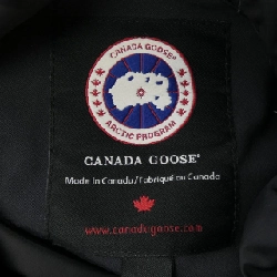 【Khuyến mãi】Áo khoác lông vũ Canada Goose 638922