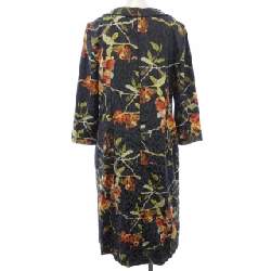 【Mã giảm giá】VIVIENNE TAM ワンピース 653462