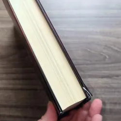 Chronicles of Nick #2 -
Invincible
- Sherrilyn Kenyon 723119