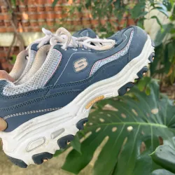 Giày skecher nữ , size 36, còn khá mới , chính hãng 732623