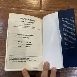 Hồ Xuân Hương Hoài niệm phồn thực - Đỗ Lai Thuý (k4) 708193