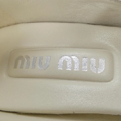 Giày cao gót MIU MIU với dây xích kim loại 5I248D 657495