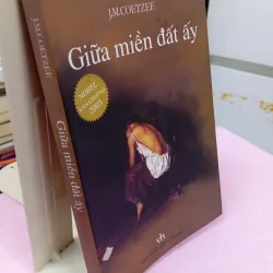 Giữa Miền Đất Ấy  . 960716